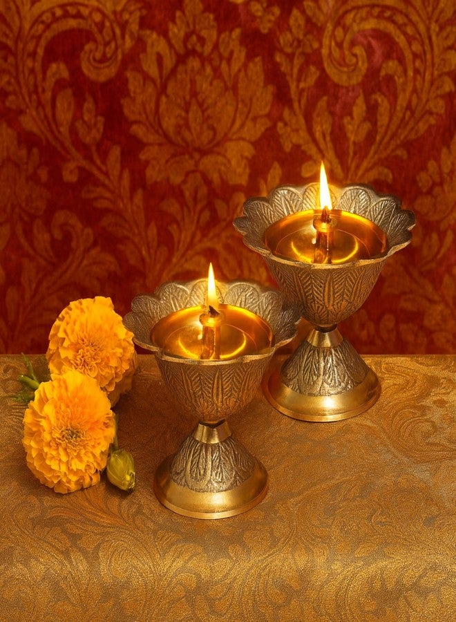 Pure Source India Brass Akhand Diya/Oil Lamp for Pooja, Mandir and Home Decoration (L-2.75inch) 1pcs - Image 1